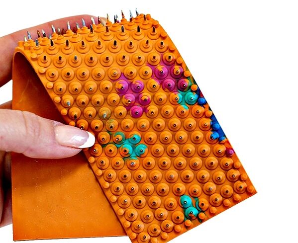 Akupunktur-Applikator für zervikale Osteochondrose